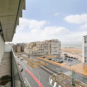 Huswell - Bright, Modern With Terrace Near , Oostende België